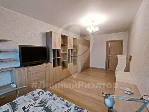 1-к квартира, 7/10 эт., 38м²
