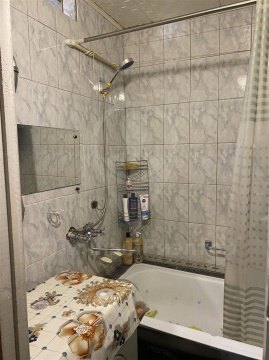 2-к квартира, 1/5 эт., 49м²